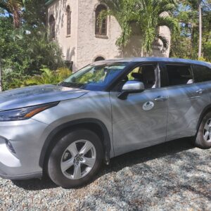 Cruz Bay Car Rental Highlander
